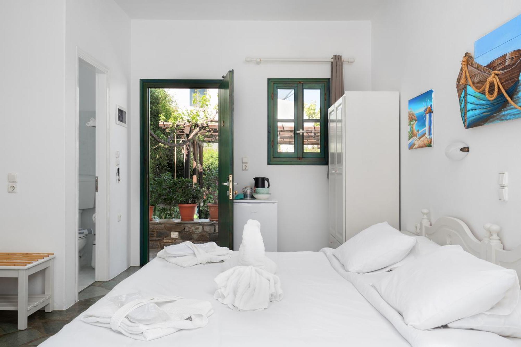 Eleni Rooms Páros Dış mekan fotoğraf
